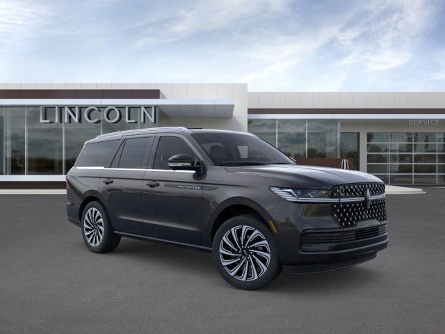 2025 Lincoln Navigator Black Label Image 4 of 23