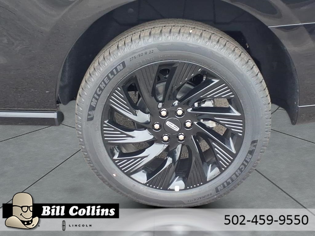 2025 Lincoln Navigator Reserve Image 9 of 25