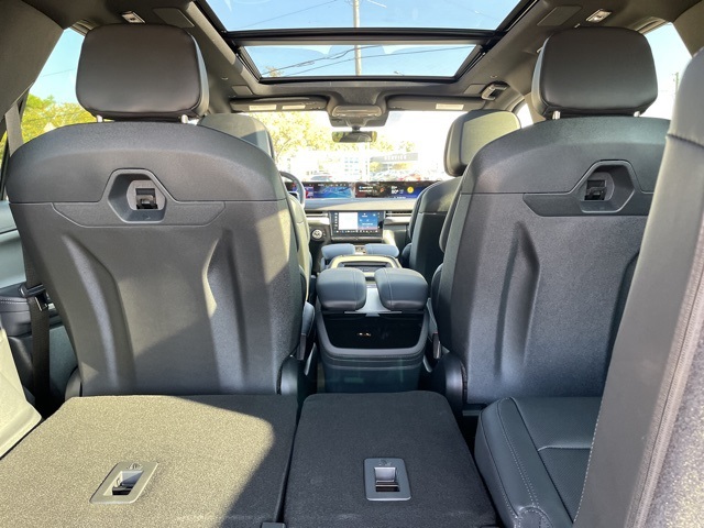 2025 Lincoln Navigator Reserve Image 20 of 54