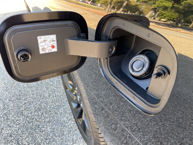 2025 Lincoln Navigator Reserve Image 32 of 54