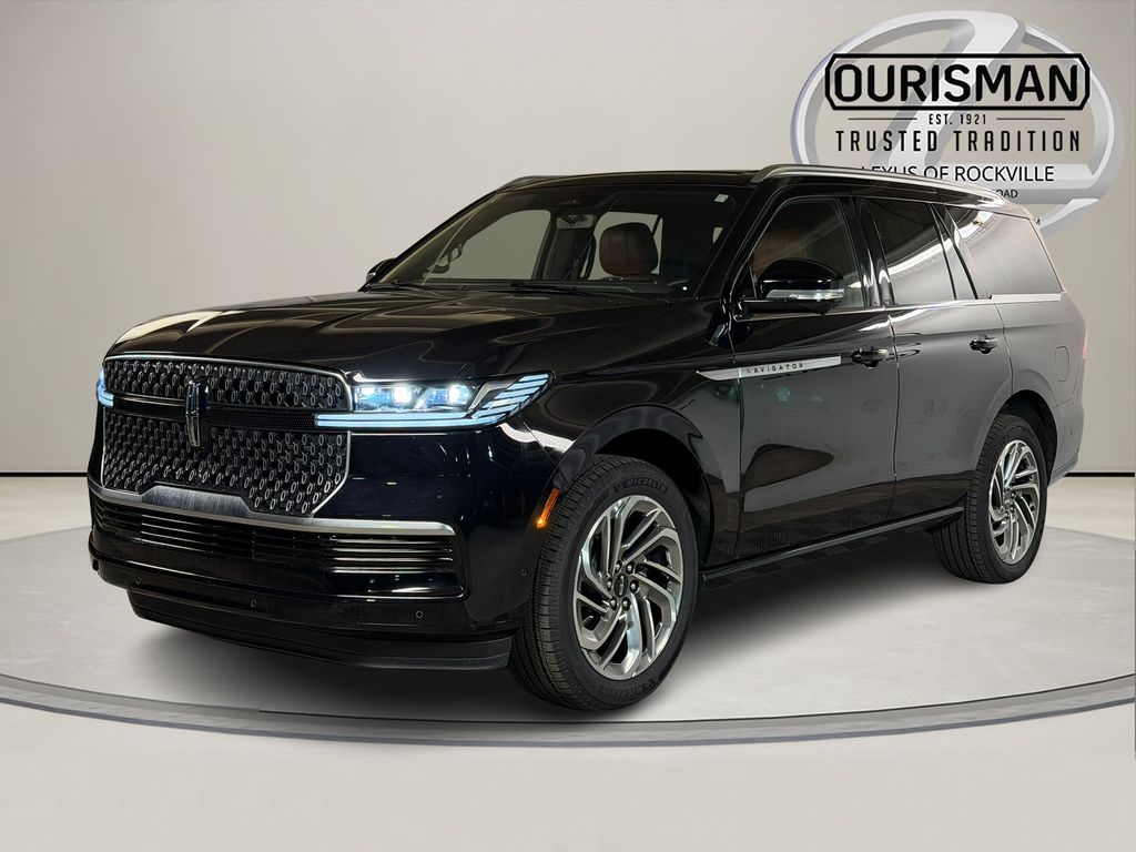 2025 Lincoln Navigator Reserve Image 1 of 38
