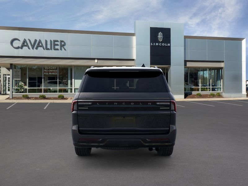 2025 Lincoln Navigator Reserve Image 6 of 23