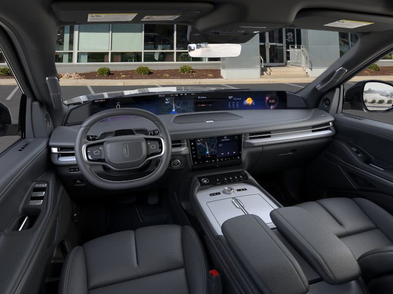 2025 Lincoln Navigator Reserve Image 15 of 23