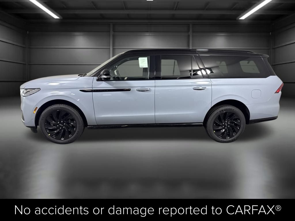 2025 Lincoln Navigator L Reserve Image 11 of 73