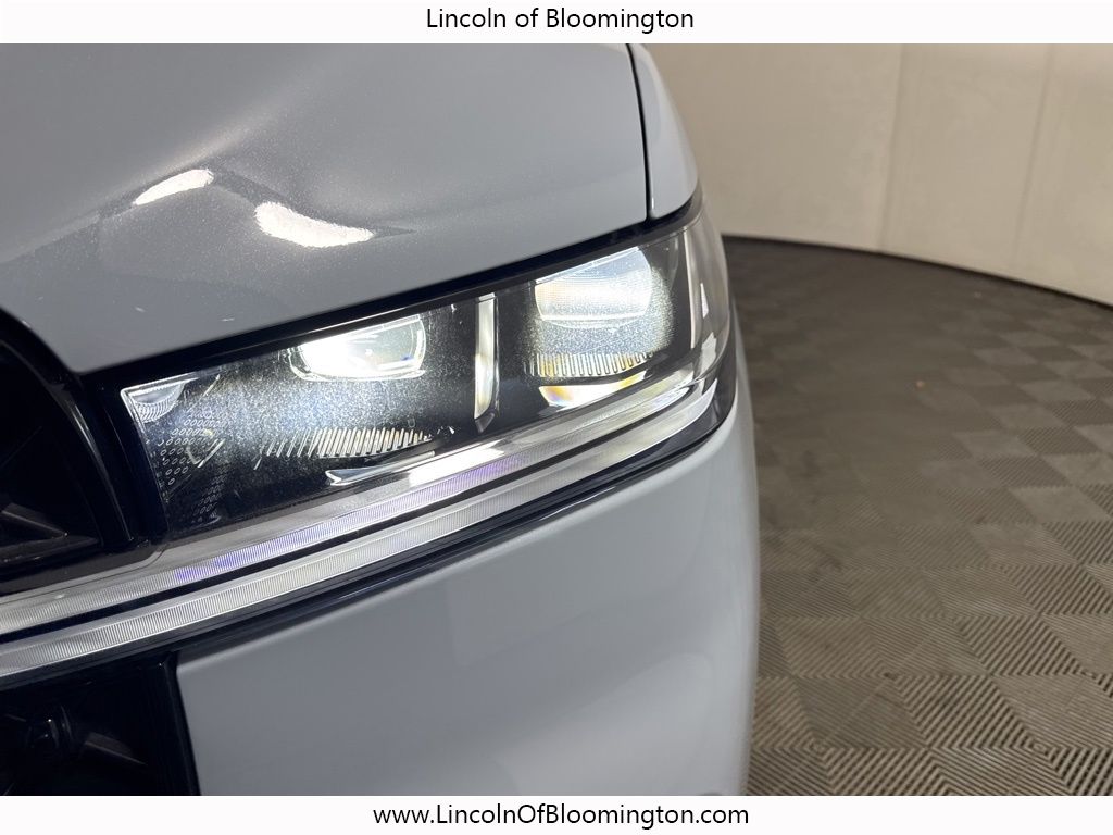 2025 Lincoln Navigator L Reserve Image 33 of 73