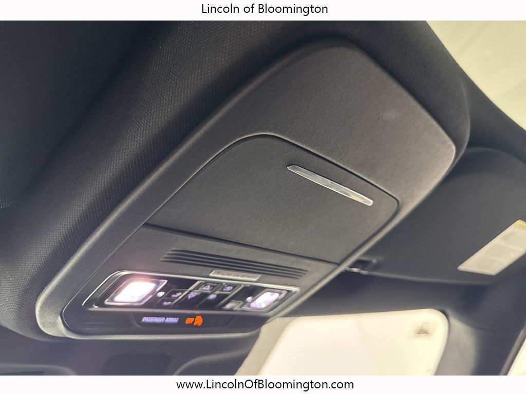 2025 Lincoln Navigator L Reserve Image 37 of 73