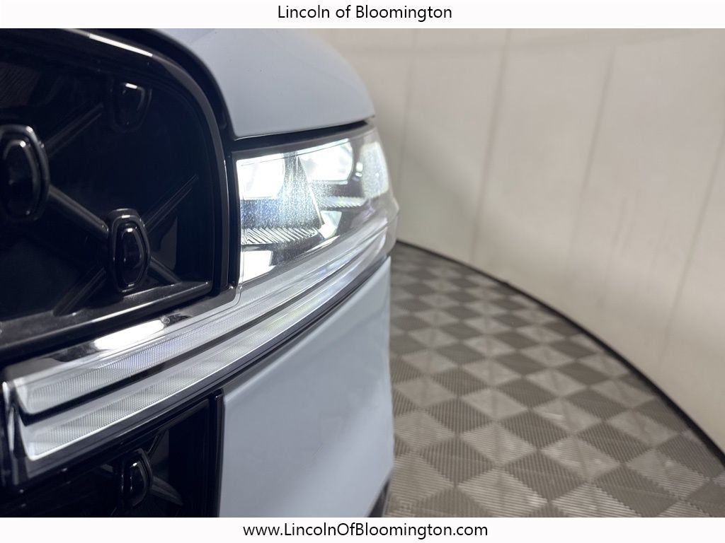 2025 Lincoln Navigator L Reserve Image 32 of 73