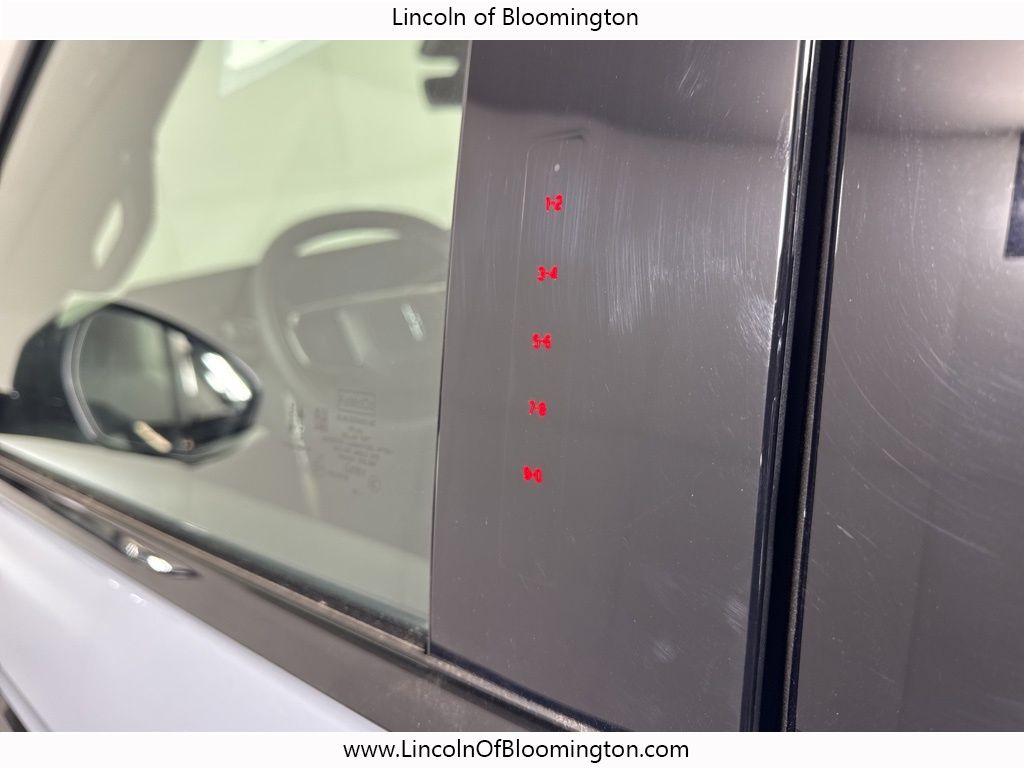 2025 Lincoln Navigator L Reserve Image 30 of 73