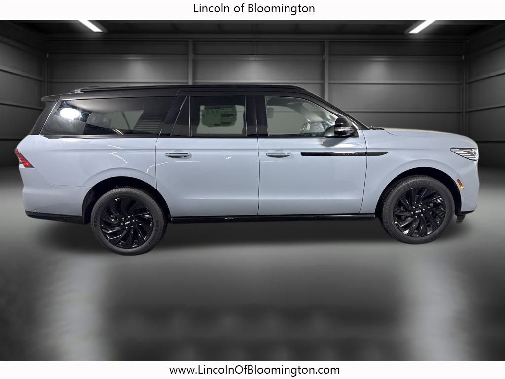 2025 Lincoln Navigator L Reserve Image 6 of 73