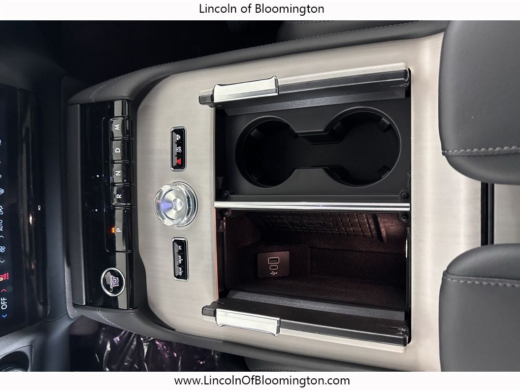 2025 Lincoln Navigator L Reserve Image 51 of 73