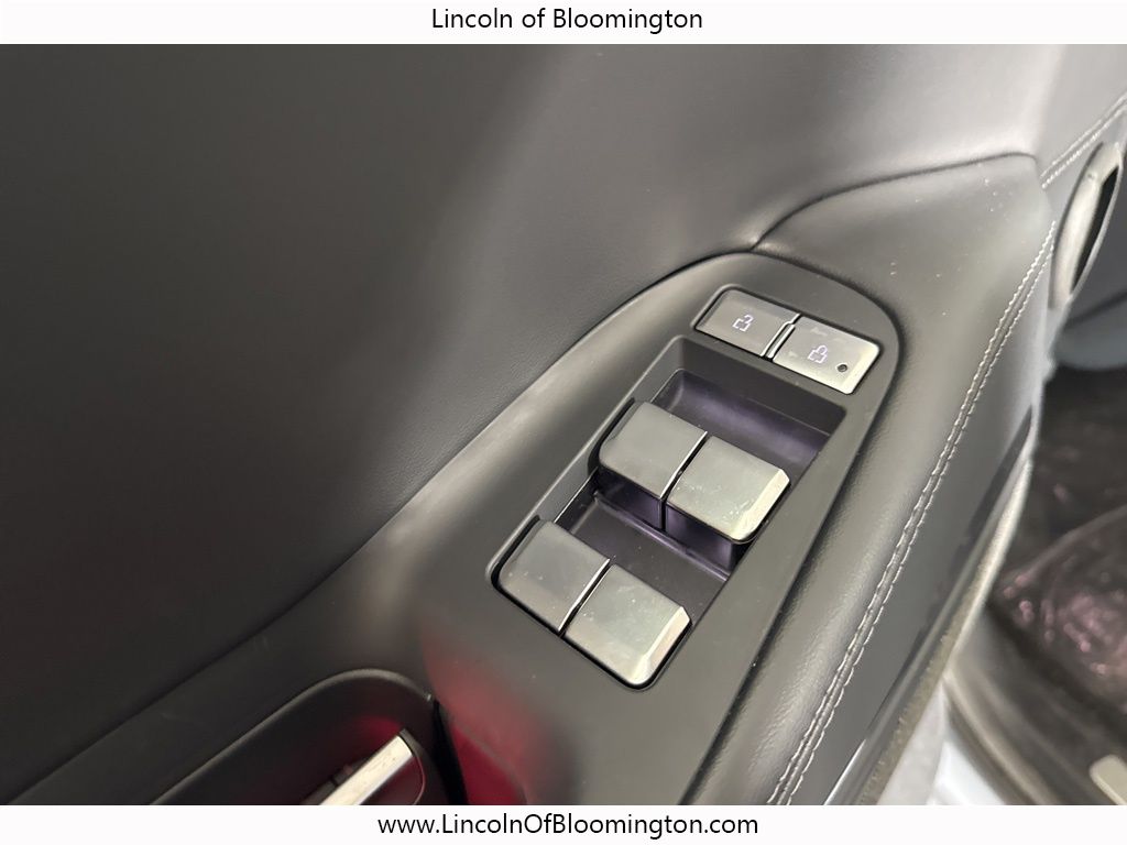 2025 Lincoln Navigator L Reserve Image 27 of 73