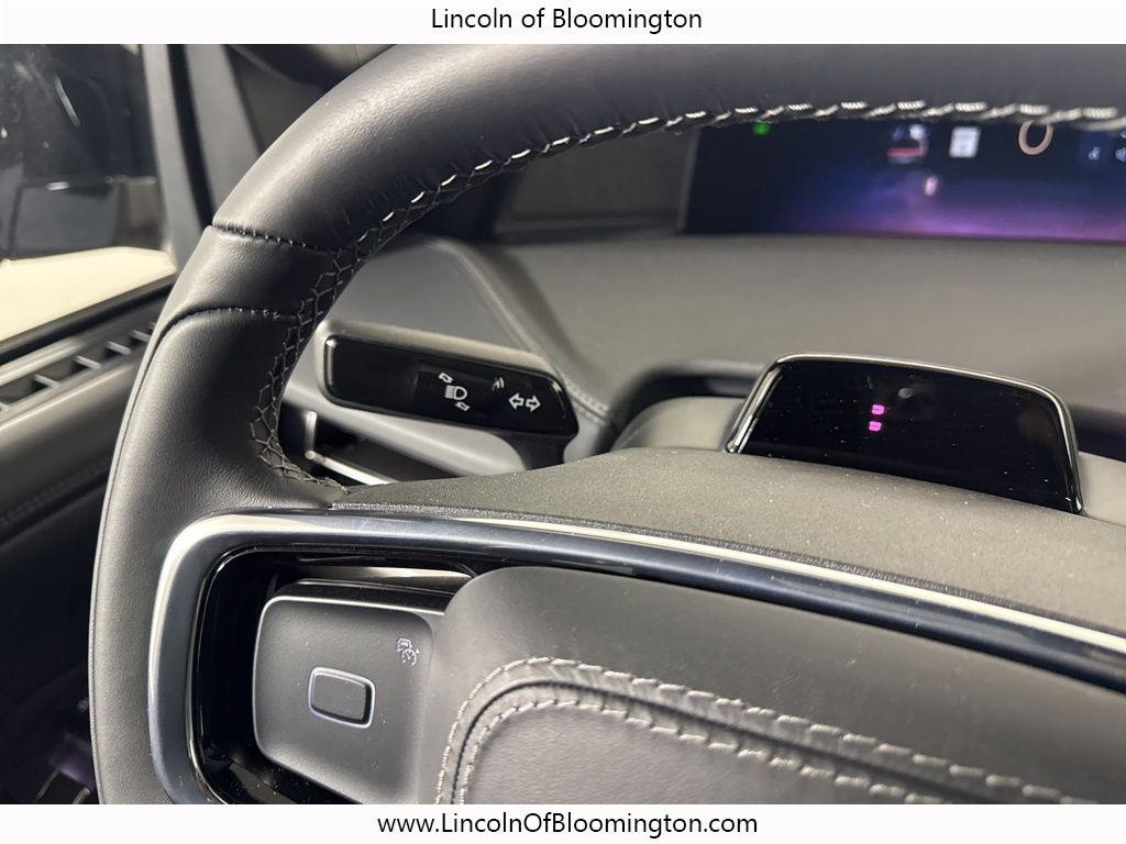 2025 Lincoln Navigator L Reserve Image 67 of 73