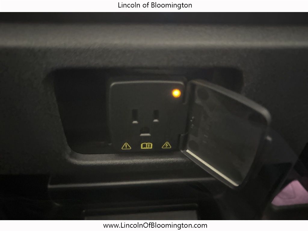 2025 Lincoln Navigator L Reserve Image 41 of 73