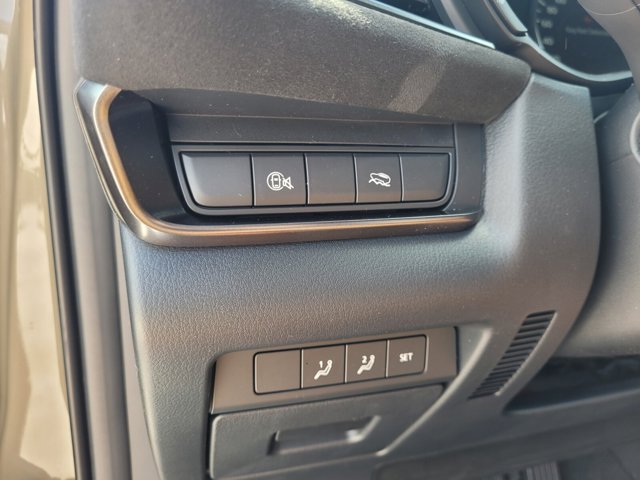 2025 Mazda CX-30 2.5 Carbon Turbo Image 23 of 39