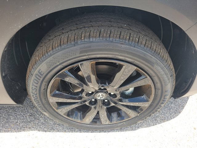 2025 Mazda CX-30 2.5 Carbon Turbo Image 19 of 39