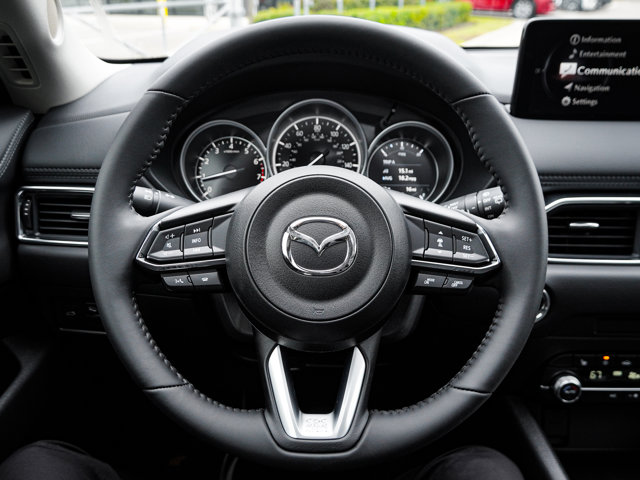 2025 Mazda CX-5 2.5 S Preferred Package Image 20 of 33