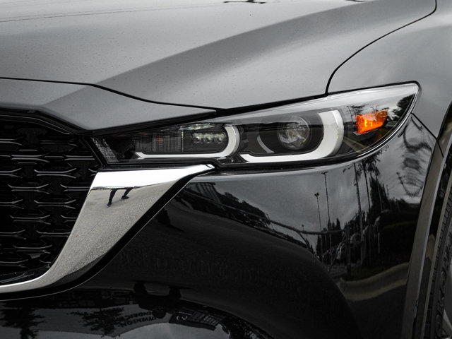 2025 Mazda CX-5 2.5 S Preferred Package Image 31 of 33