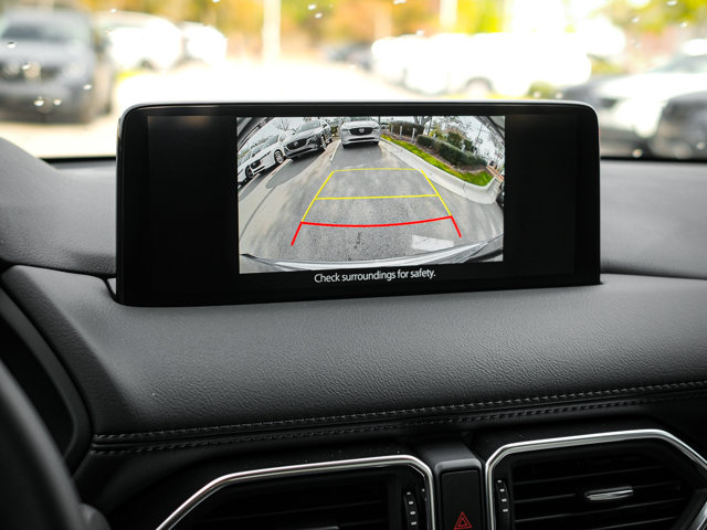 2025 Mazda CX-5 2.5 S Preferred Package Image 24 of 33