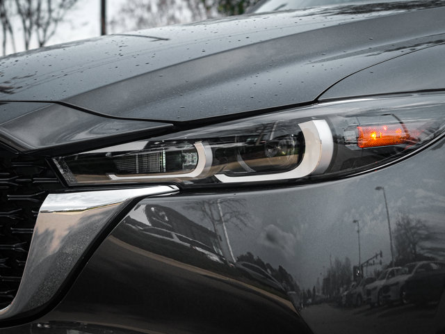 2025 Mazda CX-5 2.5 S Preferred Package Image 30 of 33