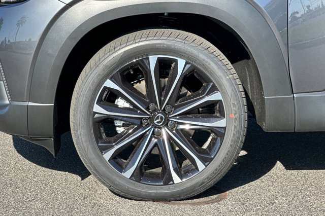 2025 Mazda CX-50 2.5 S Premium Plus Package Image 33 of 34
