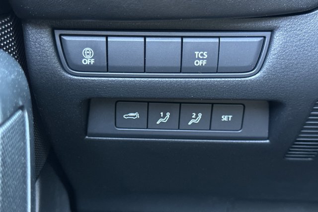 2025 Mazda CX-50 2.5 S Premium Plus Package Image 30 of 34