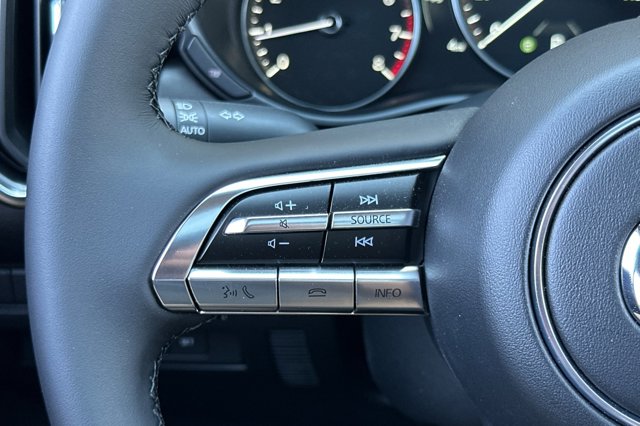 2025 Mazda CX-50 2.5 S Premium Plus Package Image 27 of 34