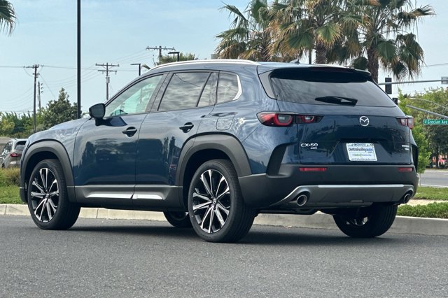 Vehicle image 8 of 36