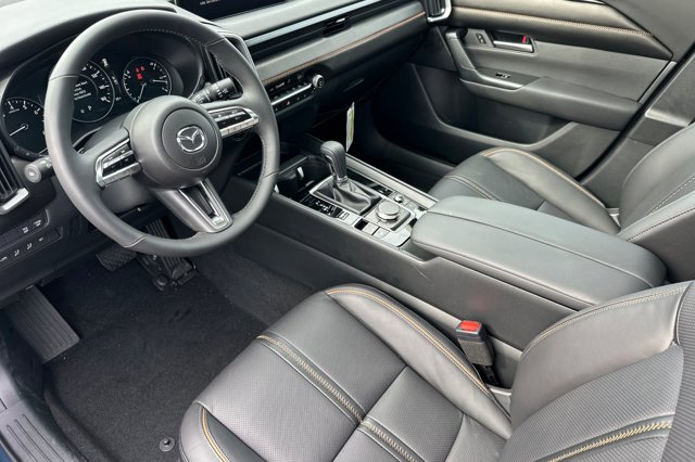 Vehicle image 16 of 36