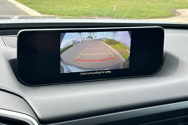 Vehicle image 19 of 36