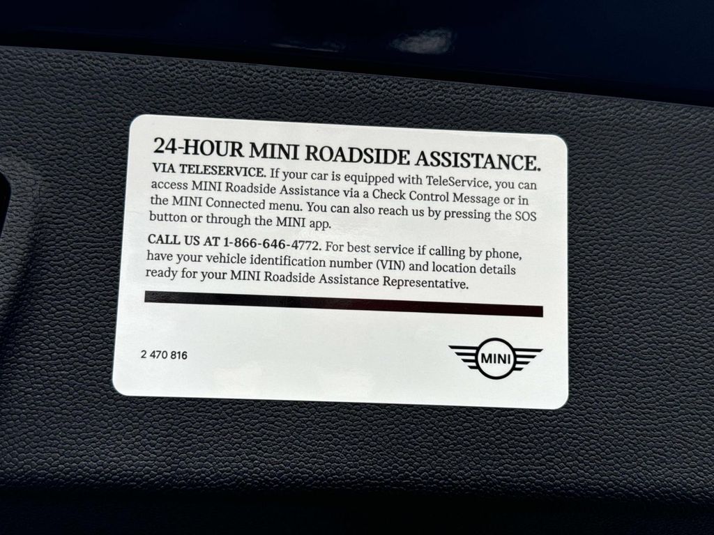 Vehicle image 19 of 30