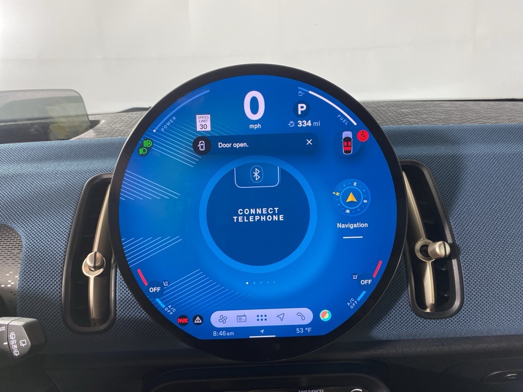 Vehicle image 19 of 27