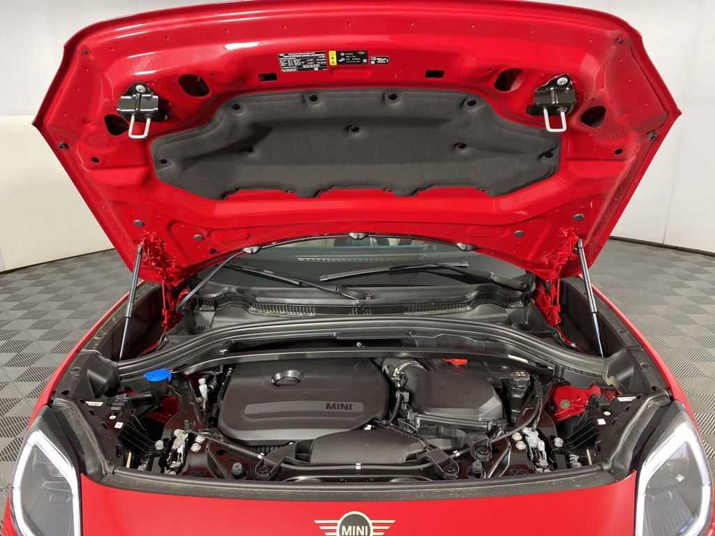 Vehicle image 9 of 27