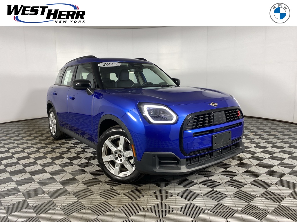 Vehicle image 3 of 23