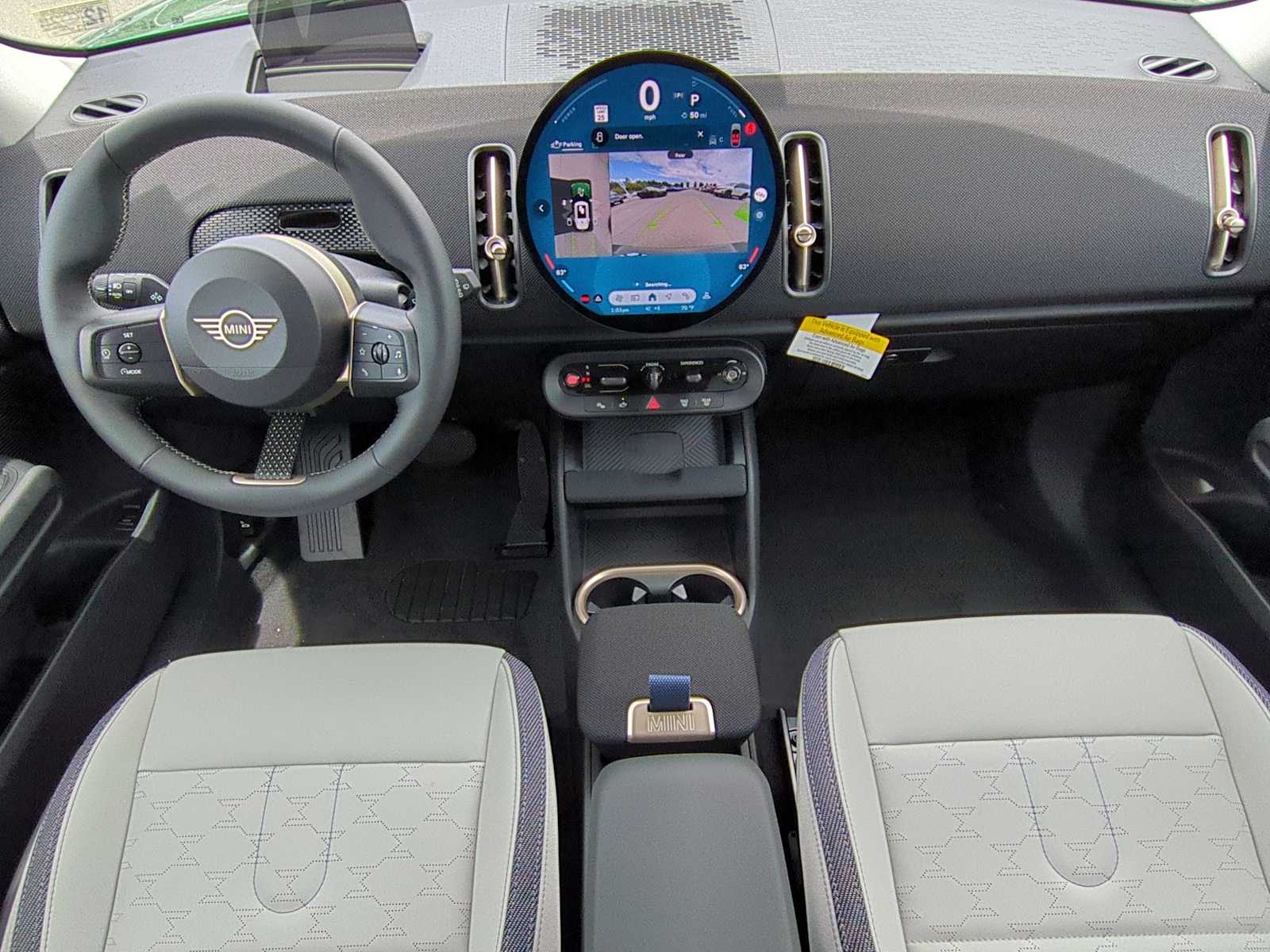 Vehicle image 14 of 36