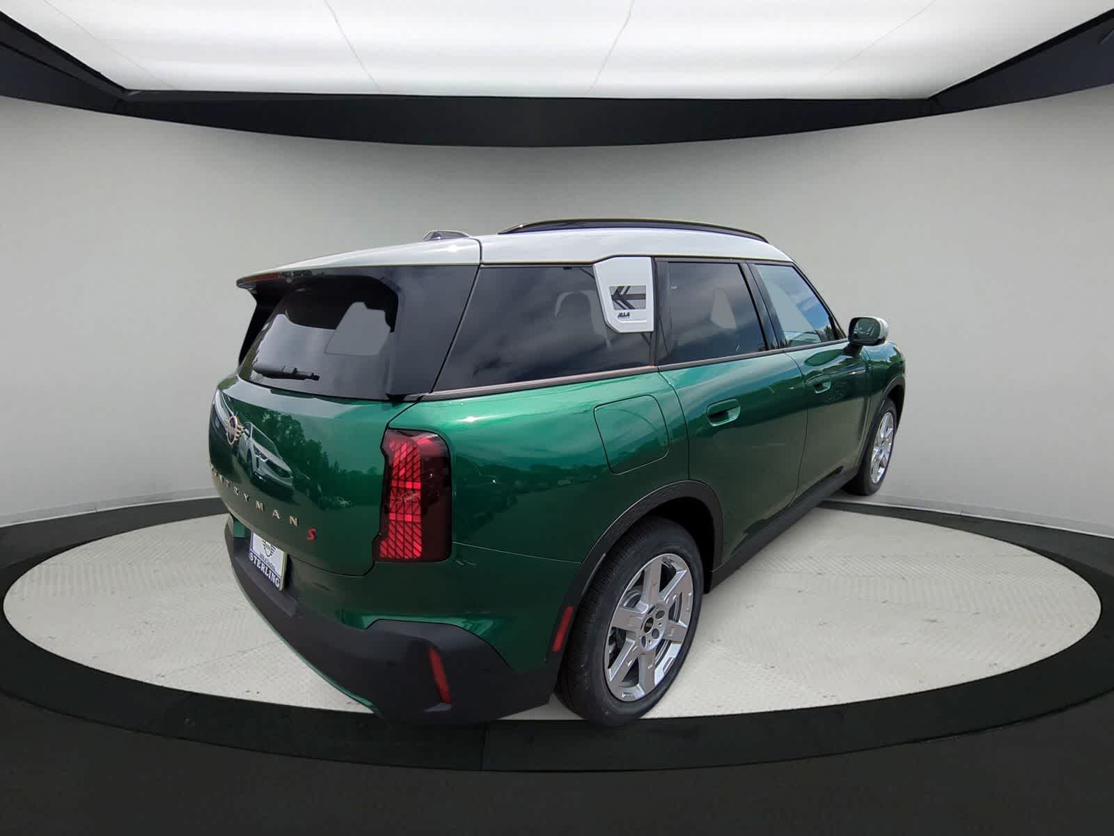 Vehicle image 6 of 36