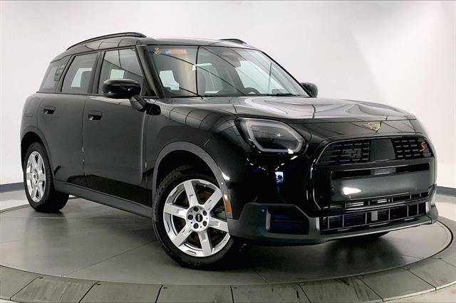 Vehicle image 4 of 33