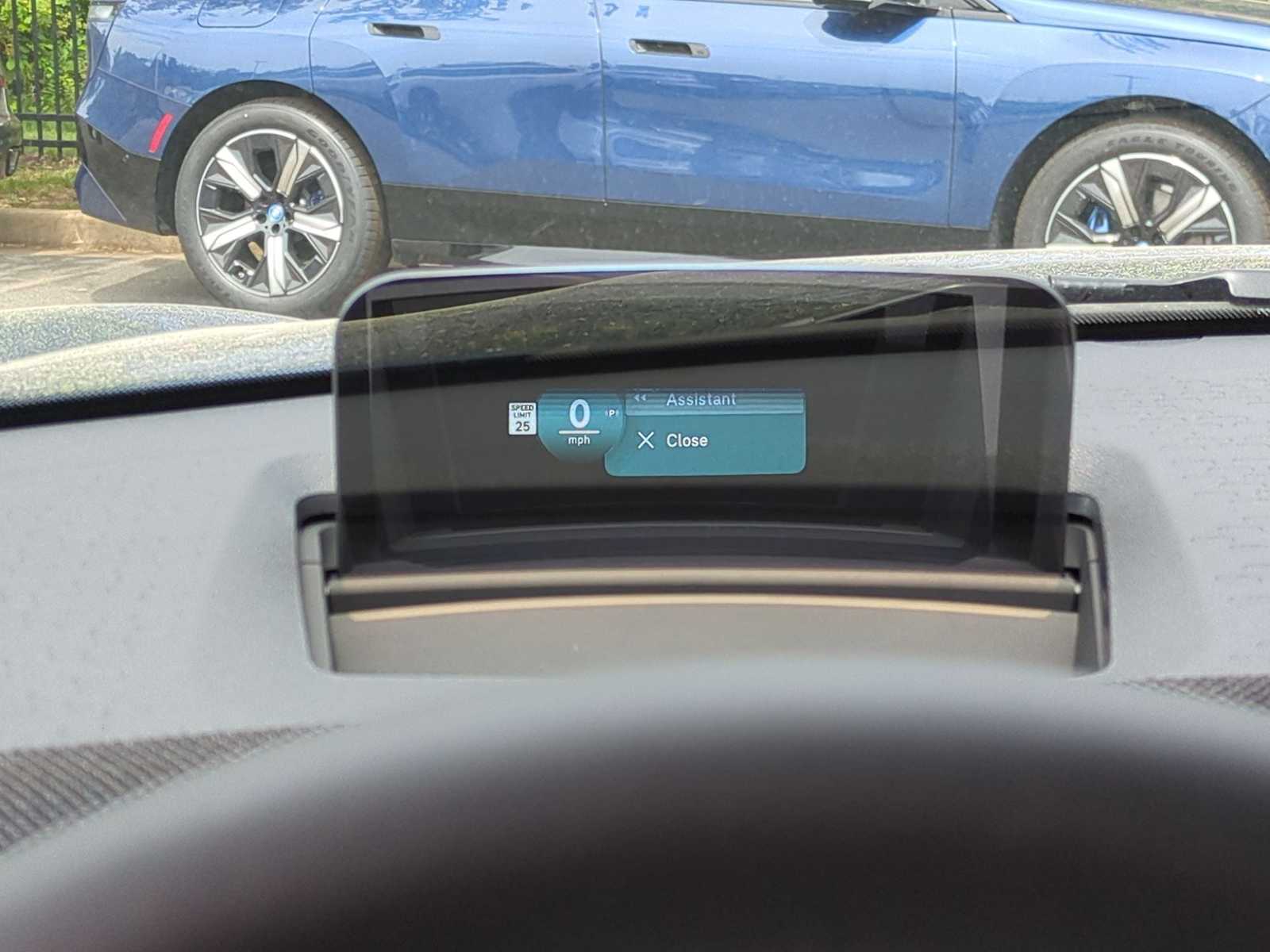 Vehicle image 22 of 36