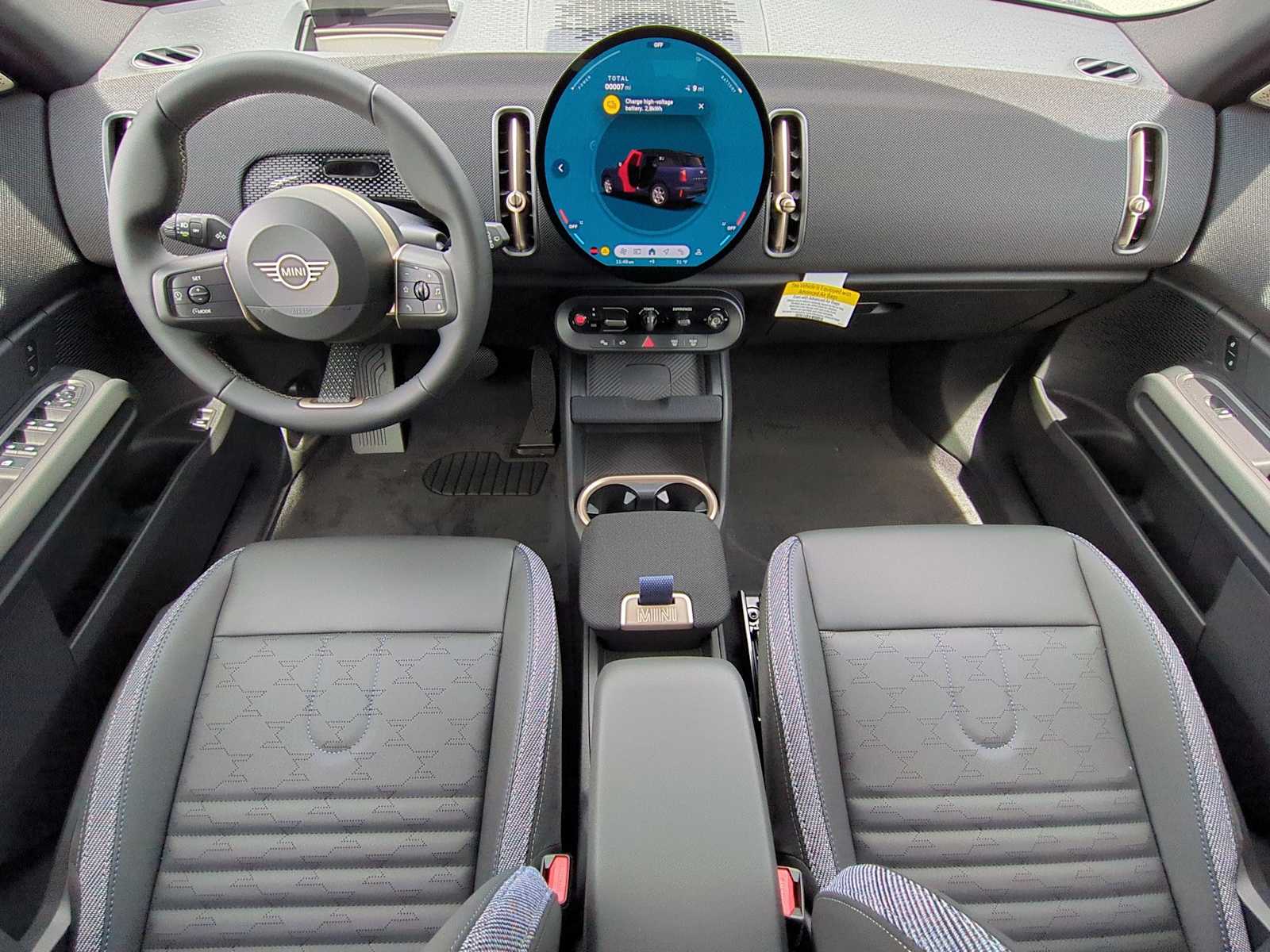 Vehicle image 19 of 36