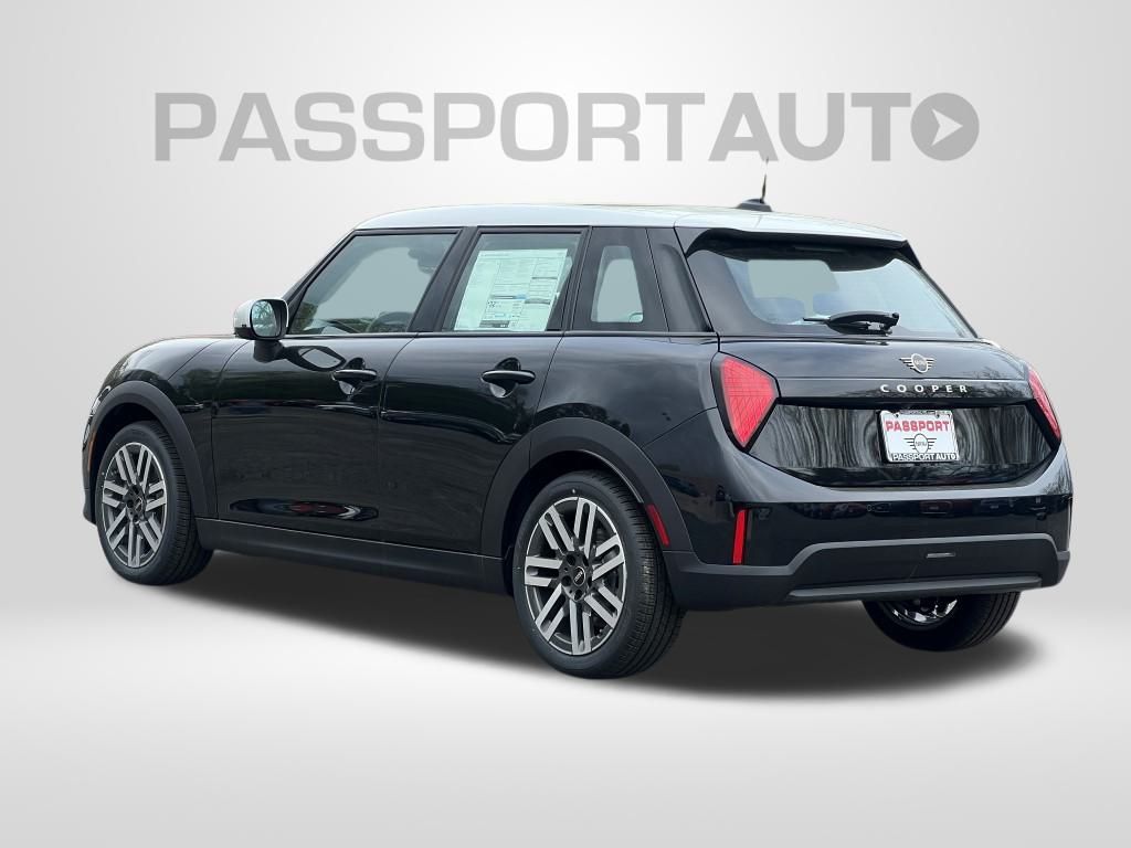 Vehicle image 4 of 20