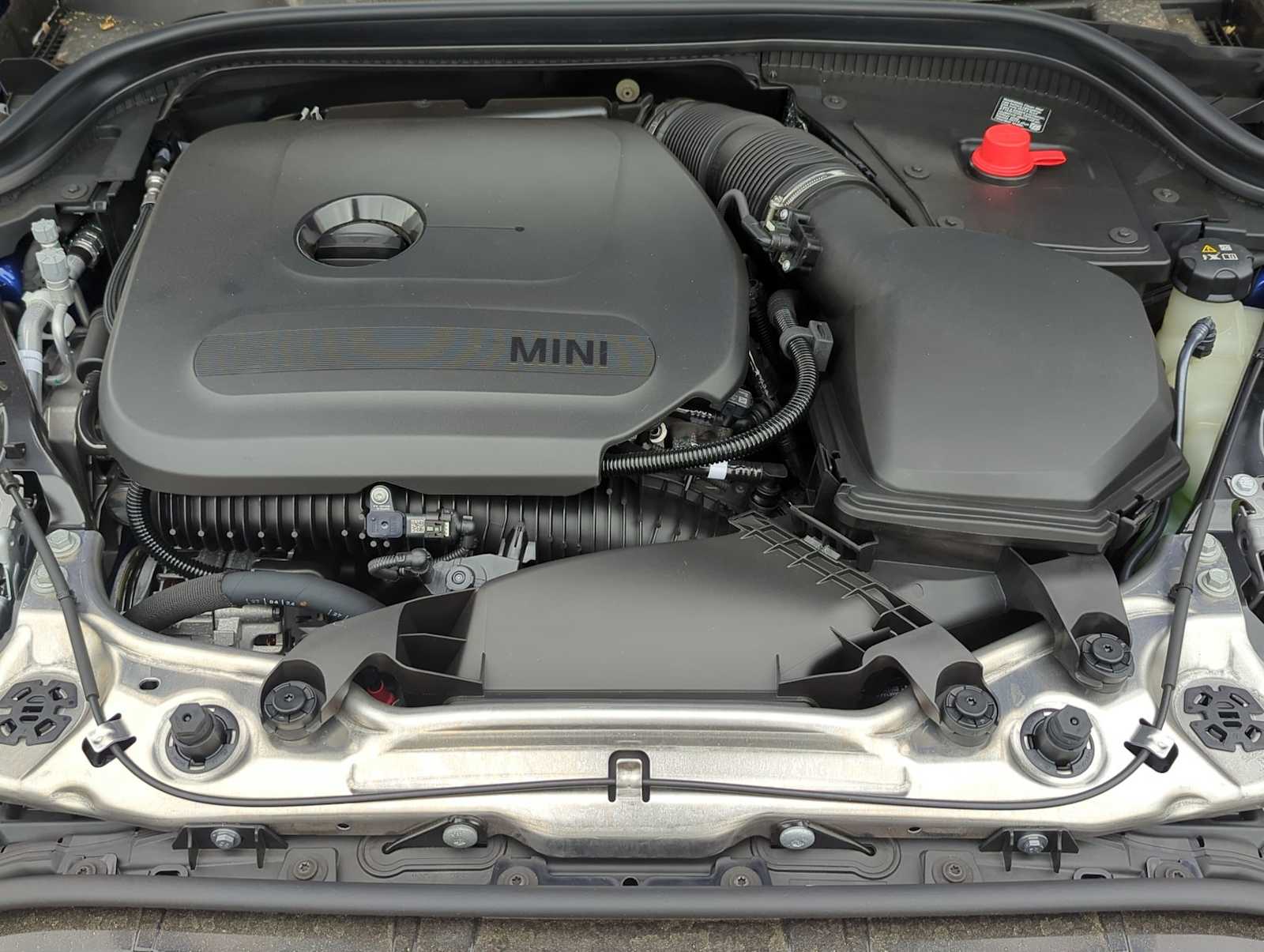 Vehicle image 14 of 36