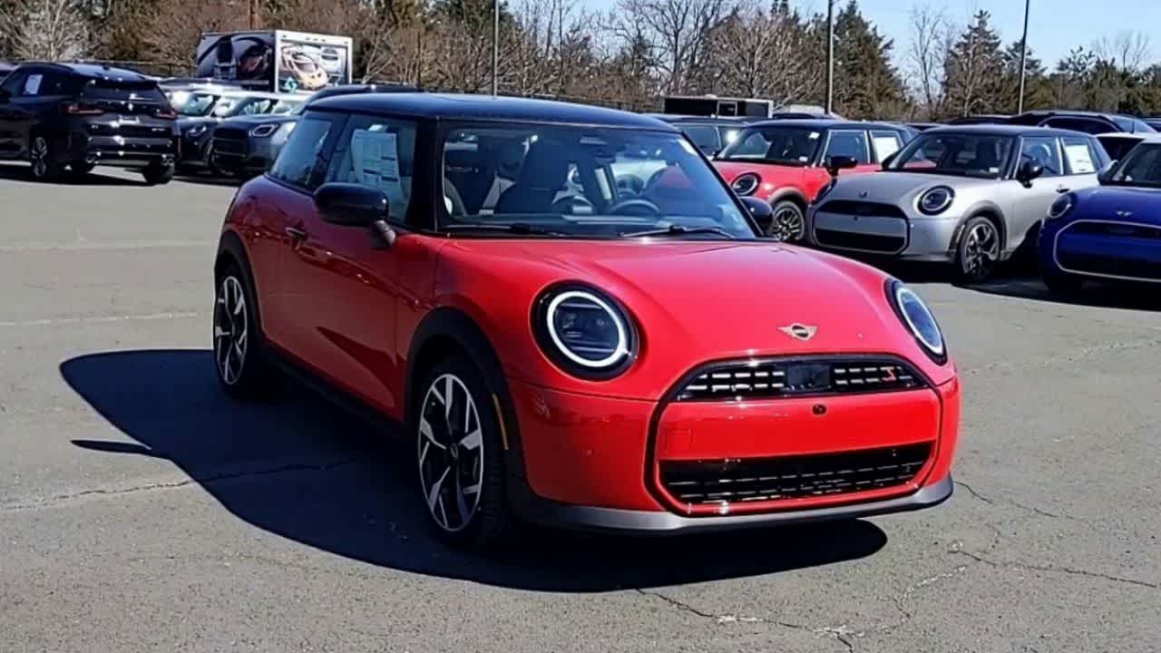 Vehicle image 3 of 37
