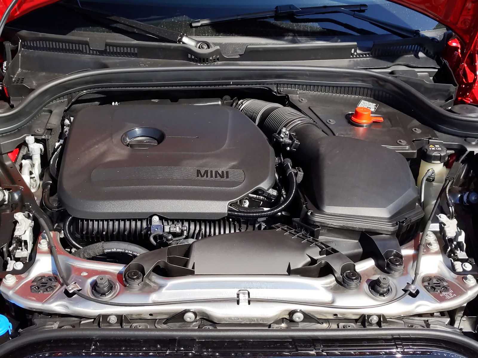 Vehicle image 14 of 37