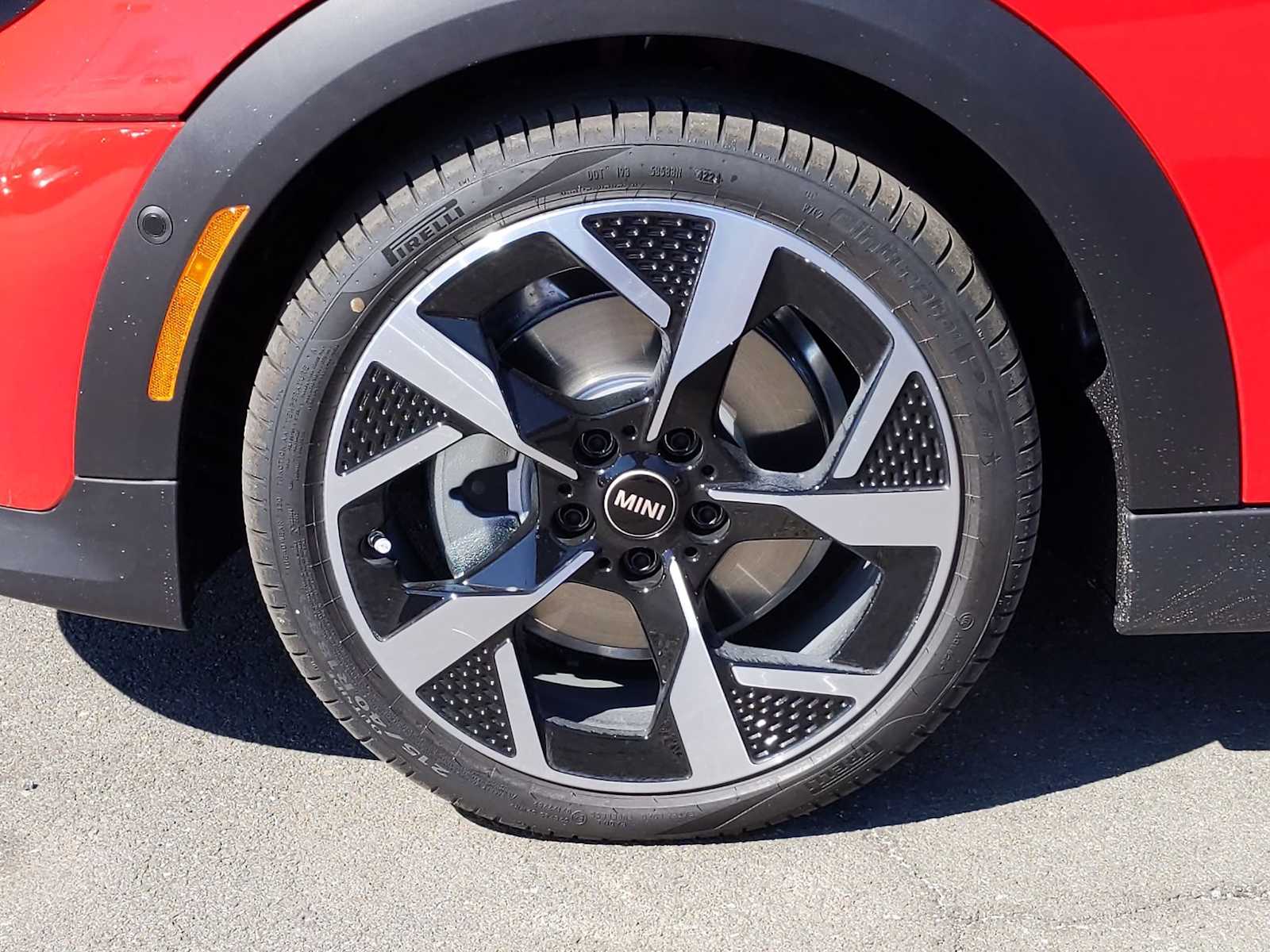 Vehicle image 13 of 37
