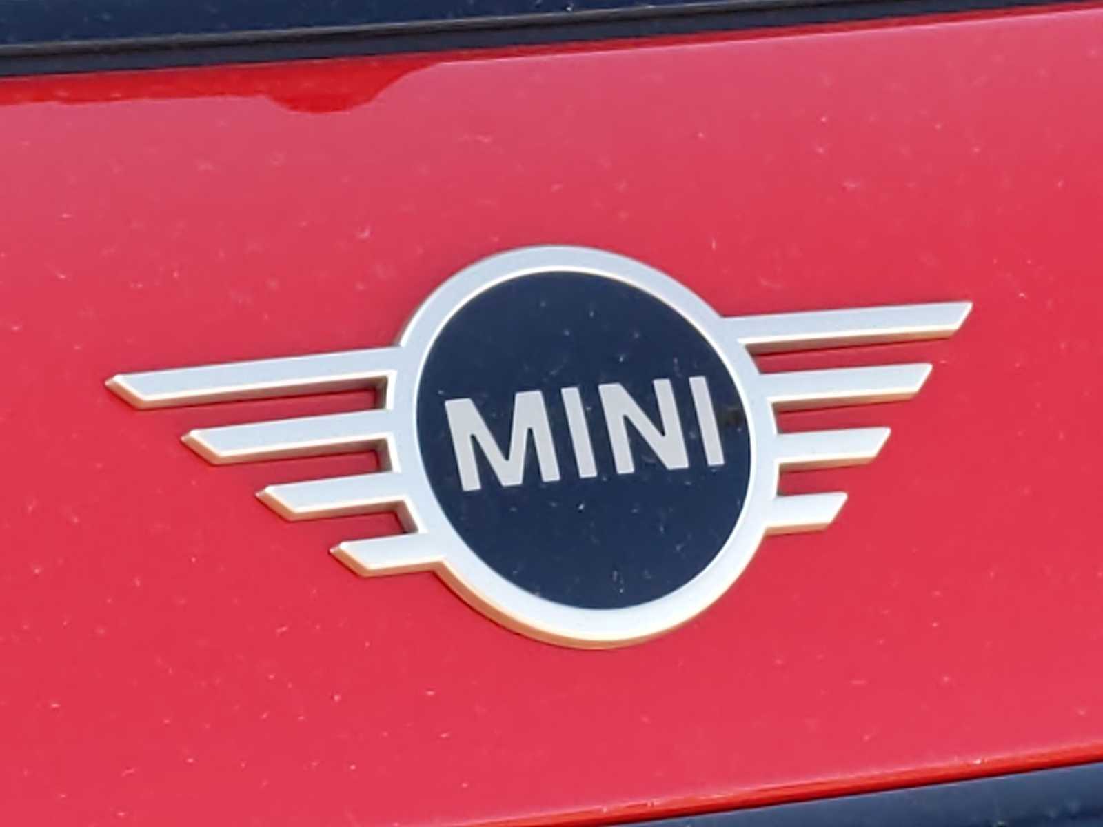 Vehicle image 11 of 37