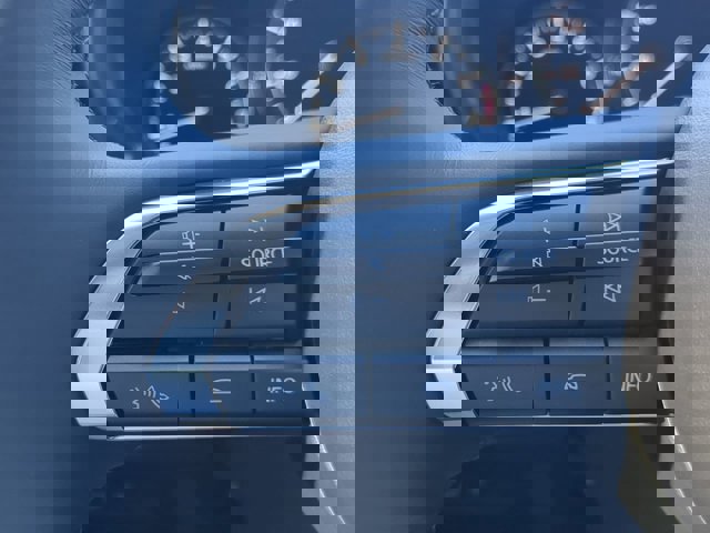 Vehicle image 24 of 28