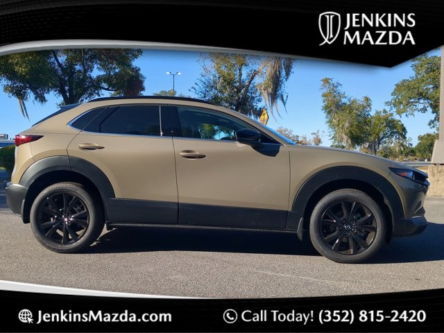 Vehicle image 3 of 28