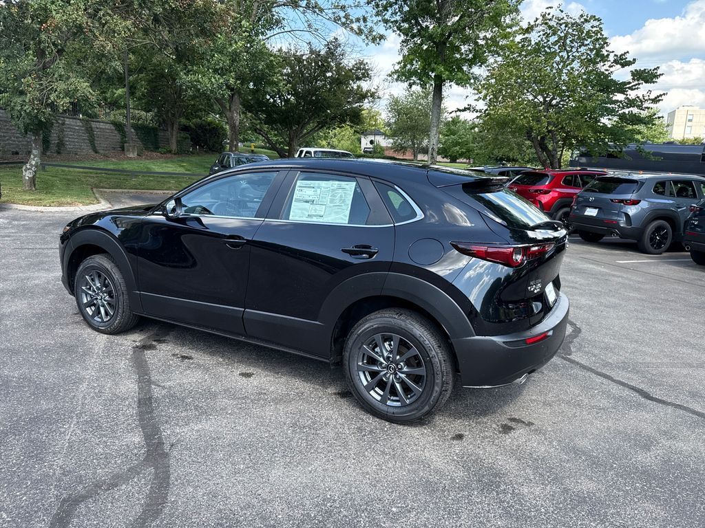 Vehicle image 7 of 30