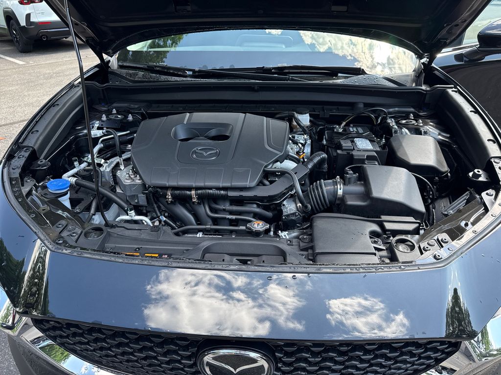 Vehicle image 9 of 30