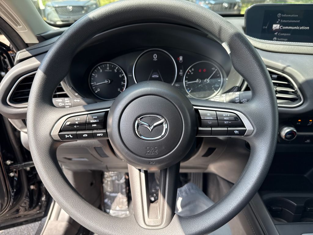 Vehicle image 18 of 30