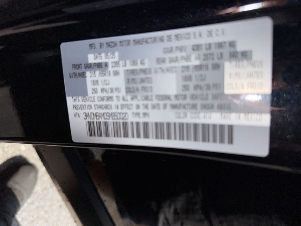 Vehicle image 27 of 30